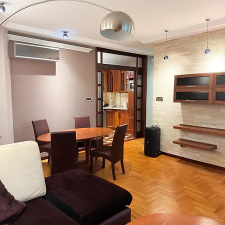 Apartament Yacht Arena Lux *
